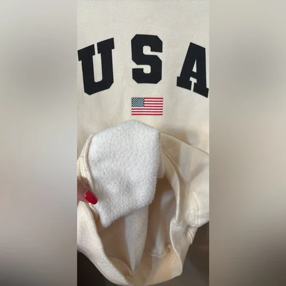 USA Cream Sweatshirt - Picture 2 of 3